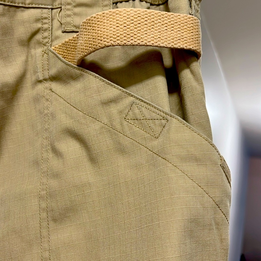 5.11 Tac-Lite Used 38 x 32 khaki